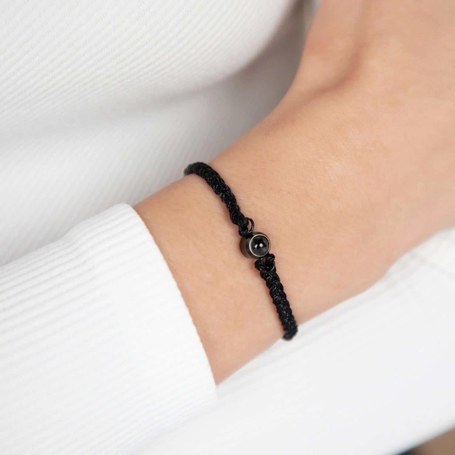 Braided Bracelet: Personalized Photo Projection